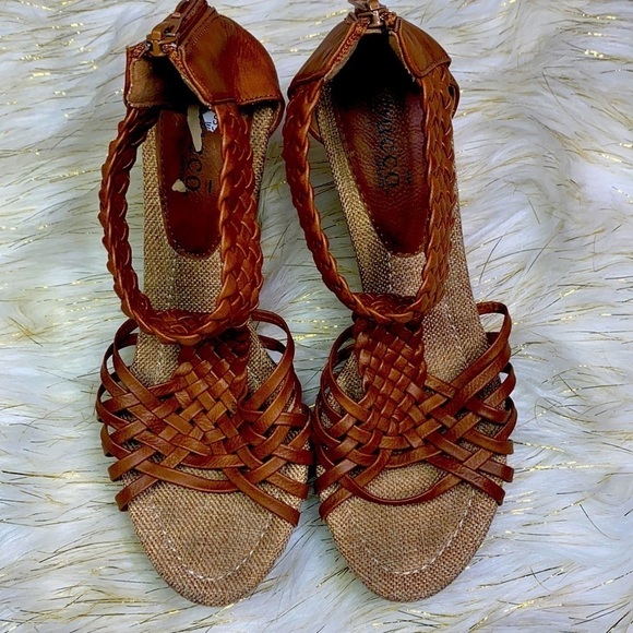 Bucco Capensis - Alamea Brown Platform Sandal Size 9 - Picture 1 of 14